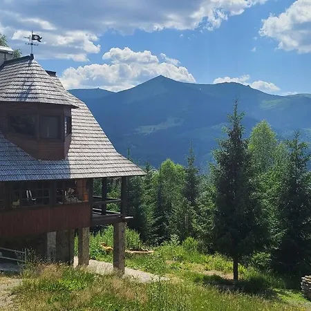 Велика Дзен Хата Villa Dzembronya Exterior photo